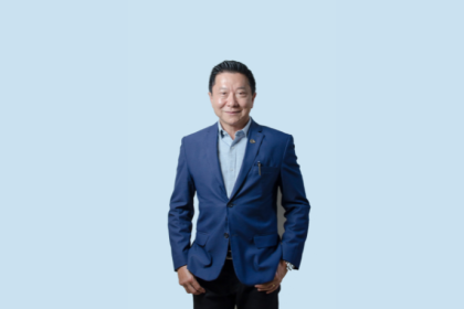 Milton Seigi Hayashi comenta o impacto das redes sociais na medicina estética.