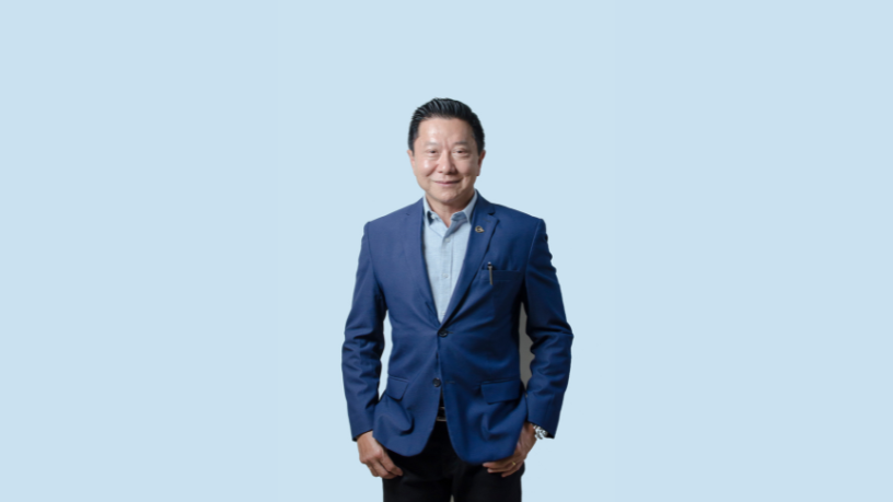 Milton Seigi Hayashi comenta o impacto das redes sociais na medicina estética.