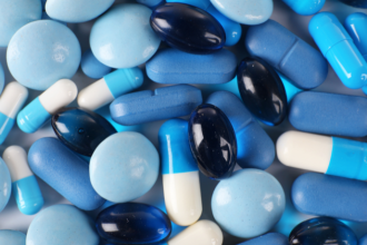 Conteúdo em áudio aposta em doses curtas para ampliar debate sobre bem-estar emocional no ABC