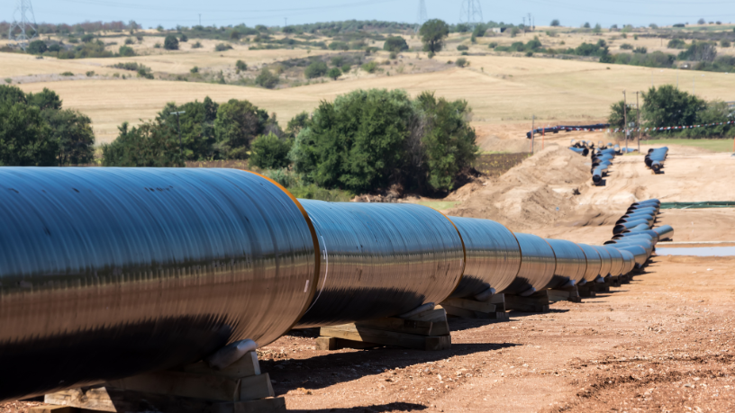 A aceleração do gasoduto Trans Mountain com tecnologia brasileira proposta por líder canadense com Paulo Roberto Gomes Fernandes.